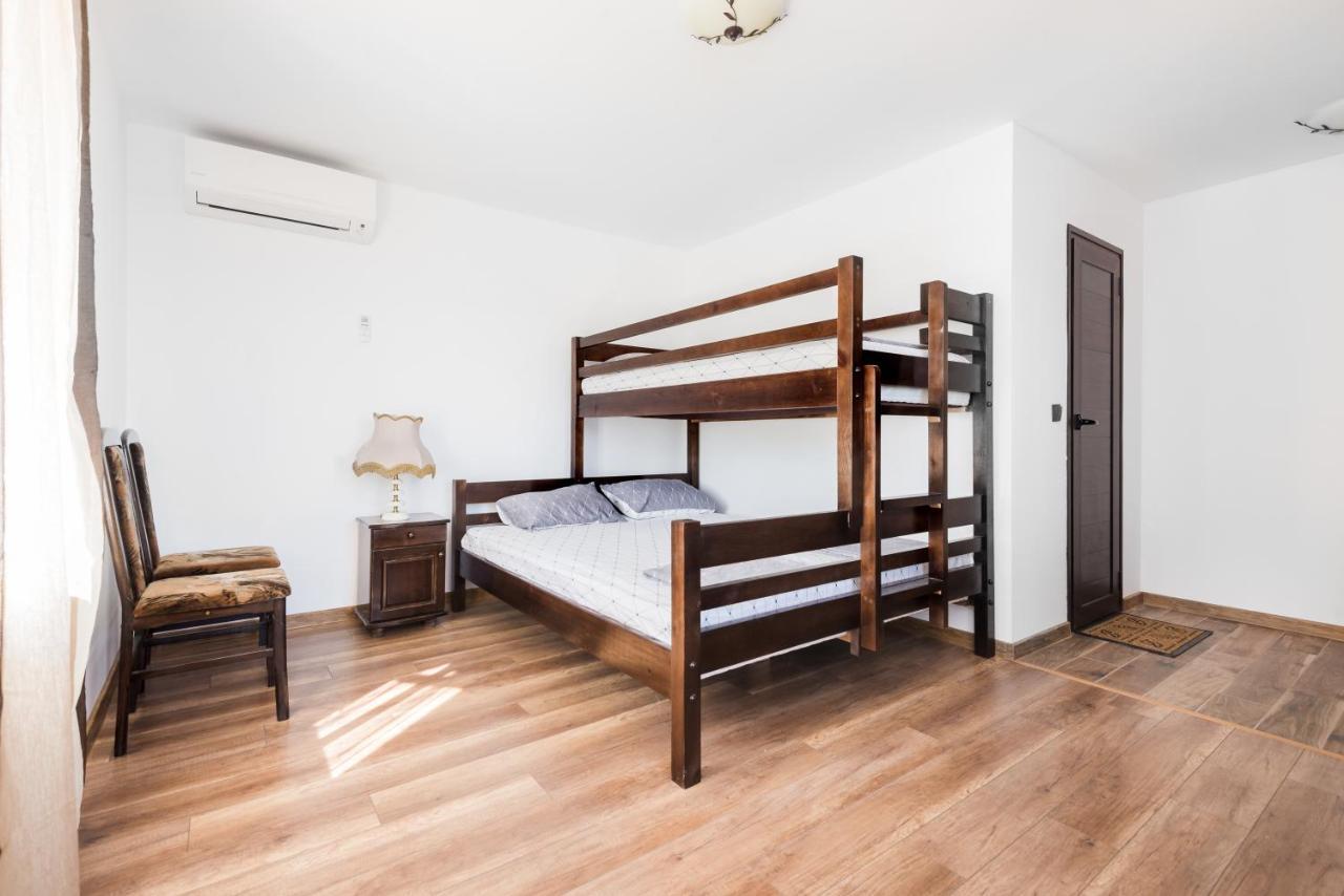 Guest House Hristova Kashta - Христова Къща Cherni Vrŭkh Exterior foto